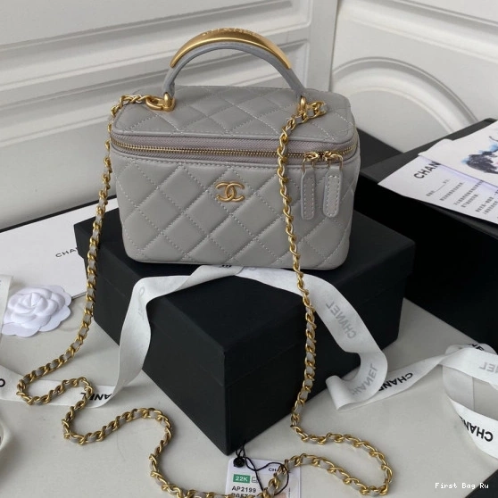 Firstbag Ru WITH VANITY CHAIN CHANEL 0803